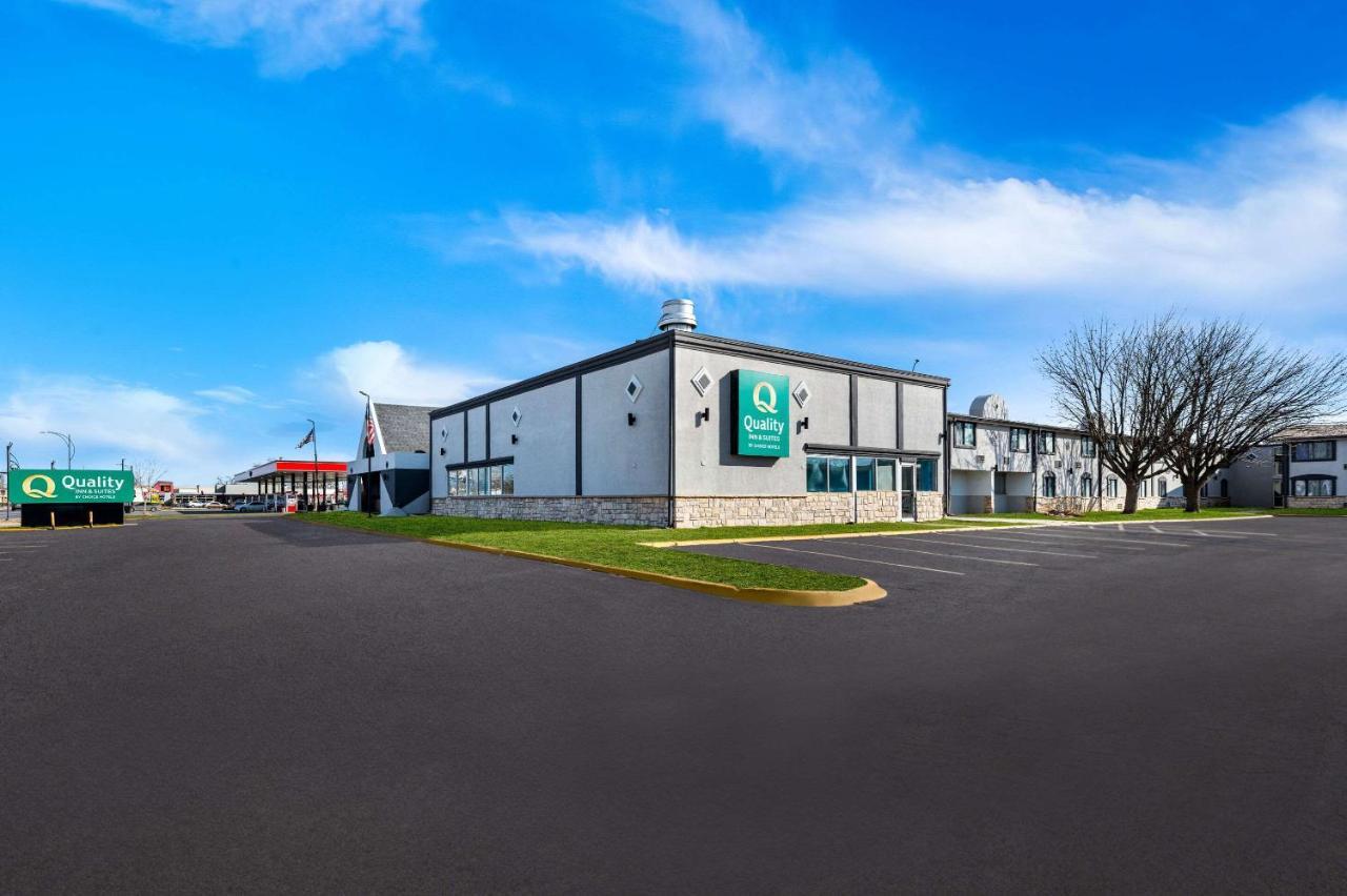 Quality Inn & Suites Near I-480 And I-29 Council Bluffs Εξωτερικό φωτογραφία