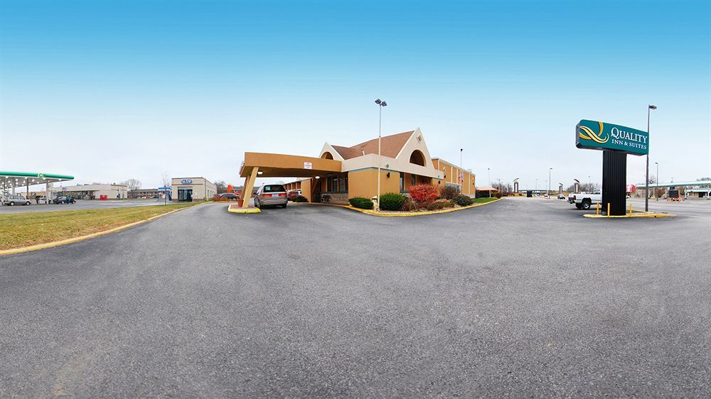 Quality Inn & Suites Near I-480 And I-29 Council Bluffs Εξωτερικό φωτογραφία