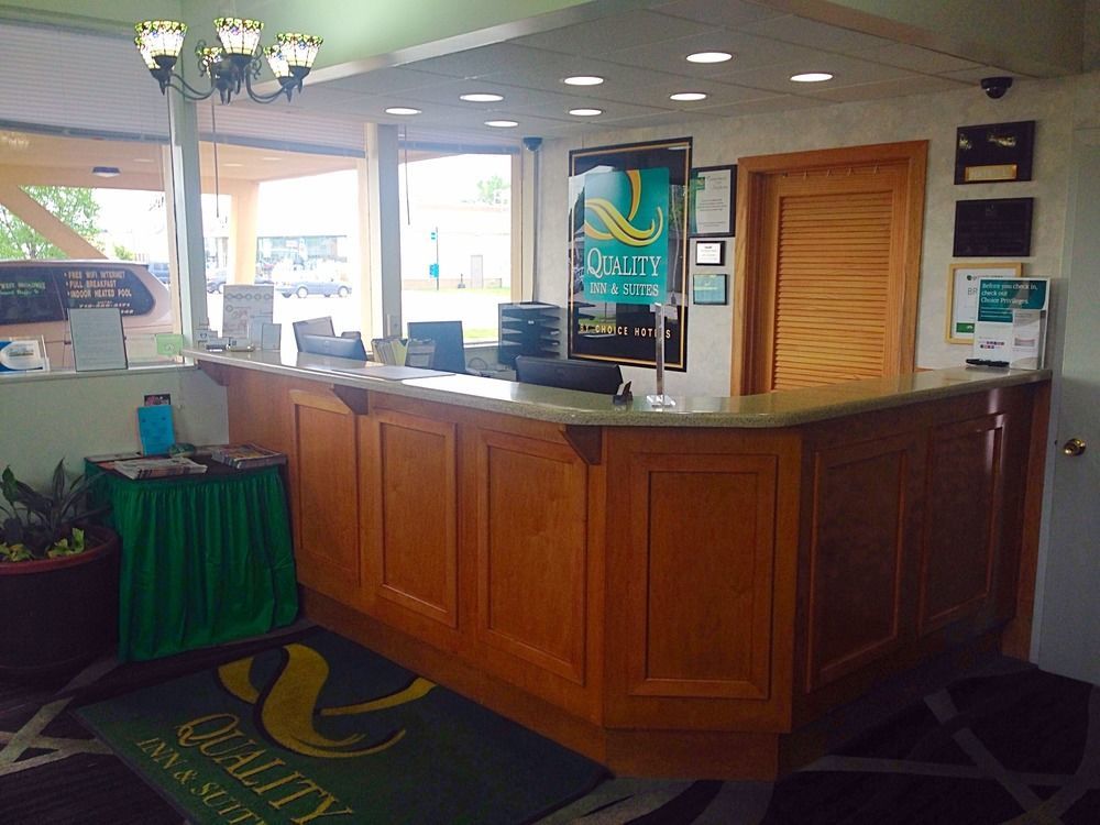 Quality Inn & Suites Near I-480 And I-29 Council Bluffs Εξωτερικό φωτογραφία