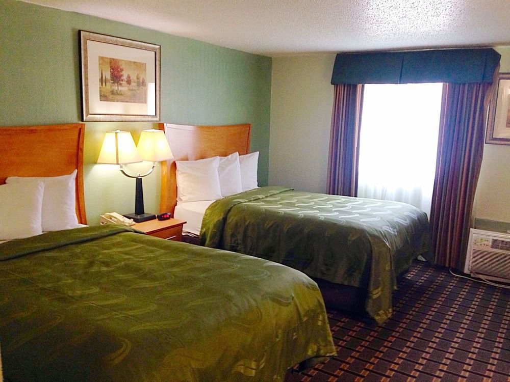 Quality Inn & Suites Near I-480 And I-29 Council Bluffs Εξωτερικό φωτογραφία