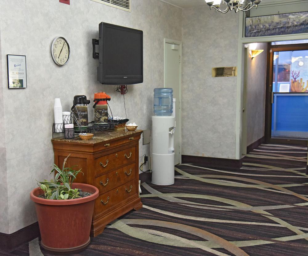 Quality Inn & Suites Near I-480 And I-29 Council Bluffs Εξωτερικό φωτογραφία