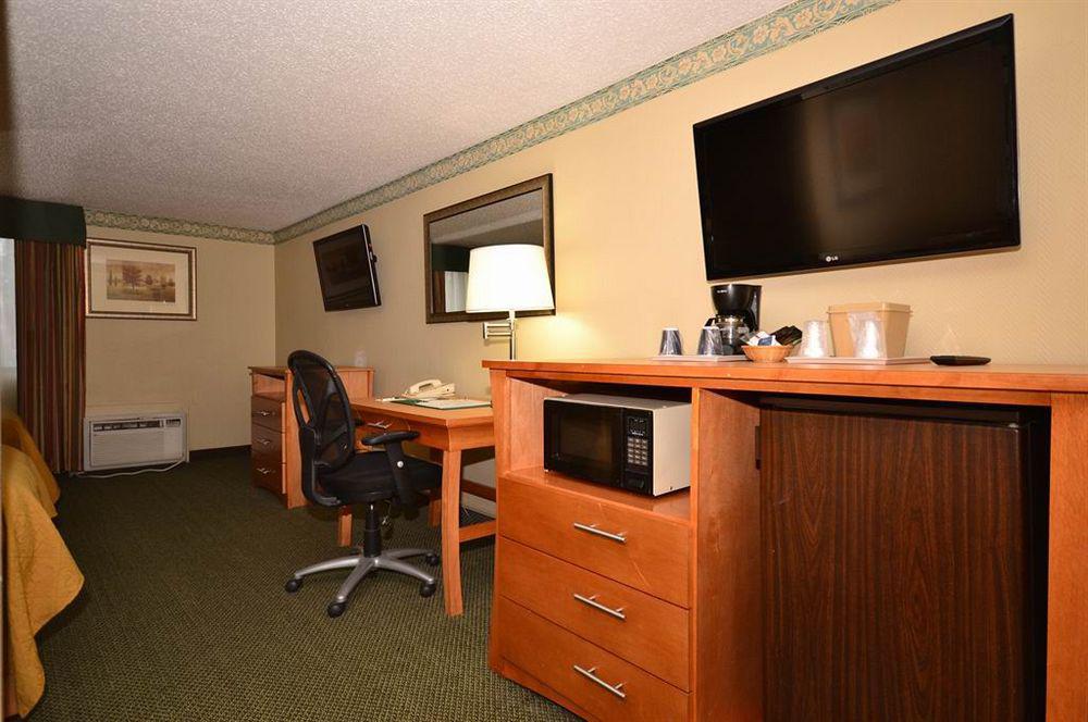 Quality Inn & Suites Near I-480 And I-29 Council Bluffs Δωμάτιο φωτογραφία
